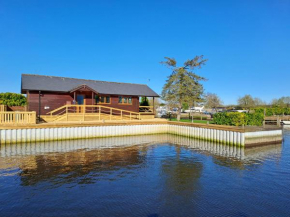 River Rest - Norfolk Broads